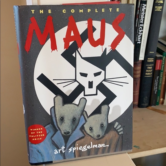 Maus graphic novel (Spiegelman)